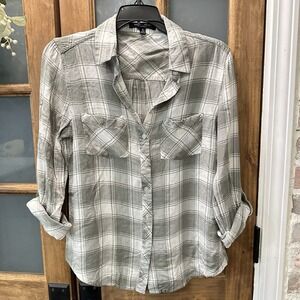 Romeo & Juliet Couture Women's Small Grayish Green Plaid Flannel Roll Tab Sleeve